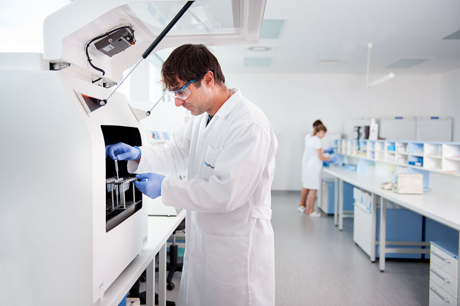 Specialista oddělení podpory - molekulární biologie